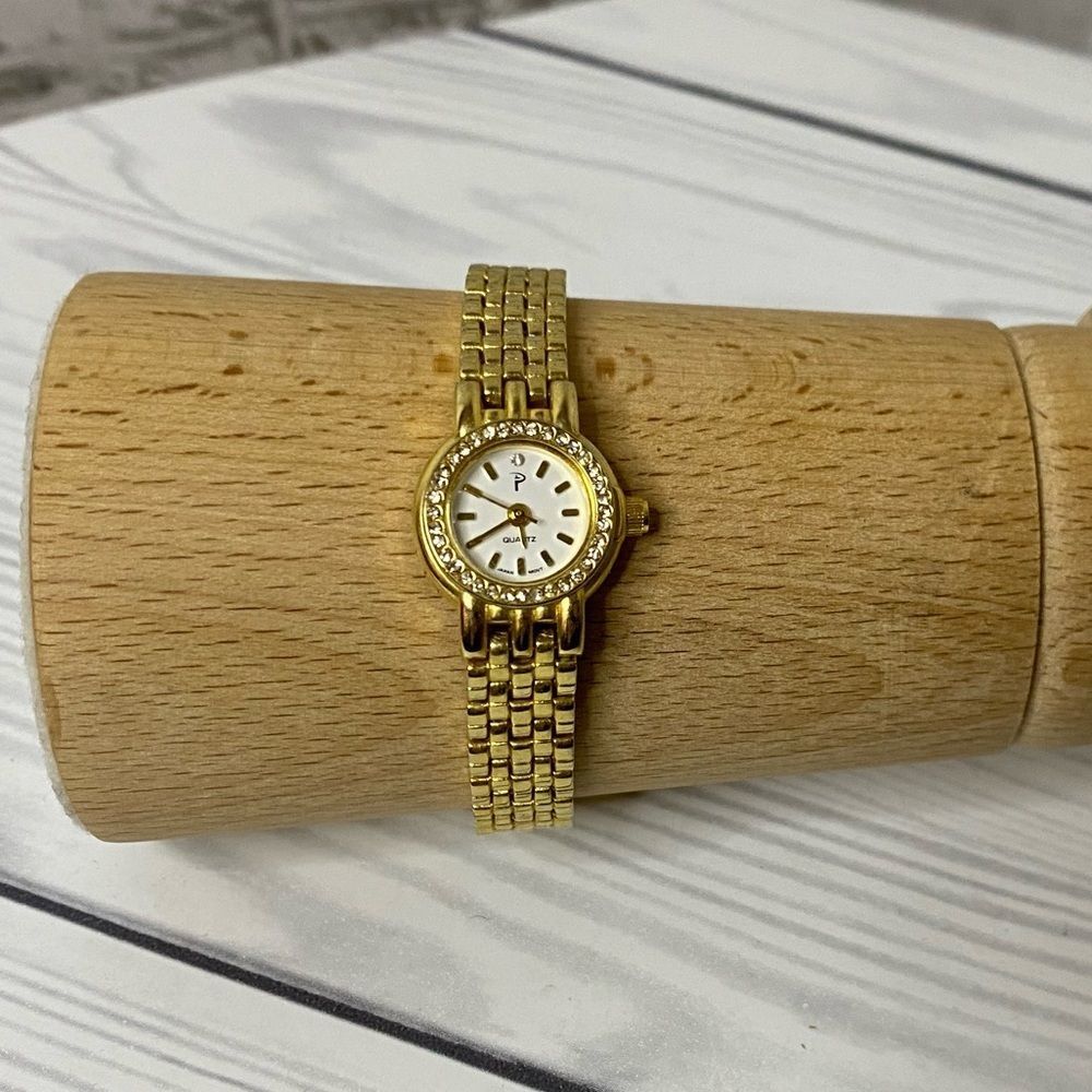 Vintage Gold Quartz Ladies Watch